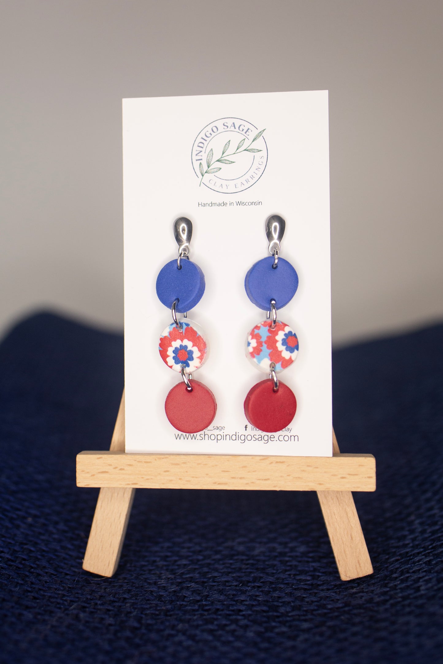 Red White & Blue Floral Circles